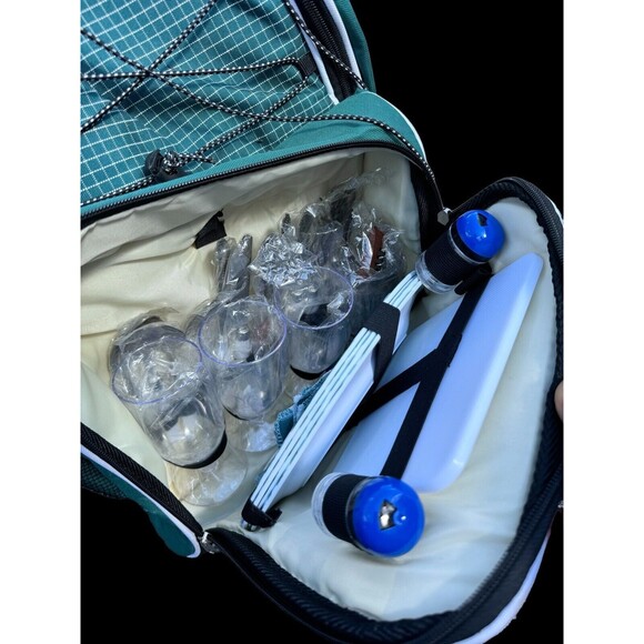 Picnic Essentials 30pc Essential Travel Backpack Plates Green Insulated Cooler - Picture 6 of 11